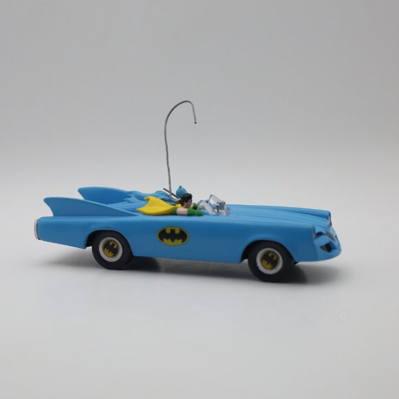 Vintage "Batmobile" Hallmark Keepsake Ornament 1995 - Picture 1 of 9